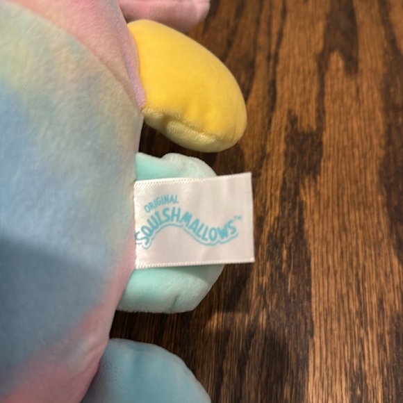 Squishmallow Opal Tie-Dye Octopus 8" Plush 2022 Valentines - Picture 3 of 4